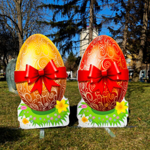 Композиция 3 - ЗЛАТНО и ЧЕРВЕНО ЯЙЦЕ с панделки