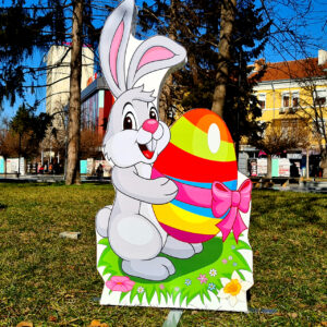 3Д фигура - ЗАЕК с яйце