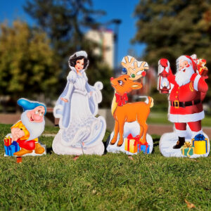 Композиция 14 - ДЯДО КОЛЕДА, СНЕЖАНКА, РУДОЛФ и ДЖУДЖЕ