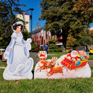 Композиция 12 - ДЯДО КОЛЕДА с шейна и СНЕЖАНКА