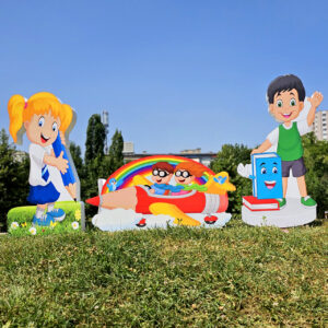 Композиция 15 - ЦВЕТИ, ДЕЦА с молив и дъга и МОМЧЕ с книги